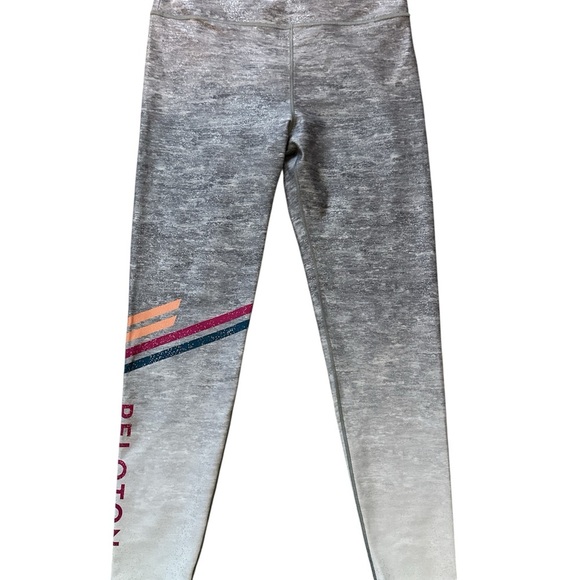 Peloton Gray Leggings, size L - Picture 2 of 5